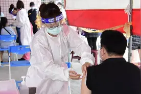 民进党当局最大噩梦要来了？BNT即将到货，台湾100万人面临选择视频封面