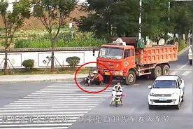 触目惊心！盘点2019年度十大典型交通事故案例，都是血的教训！视频封面