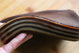 一碗牛奶，一碗红糖，教你在家做千层糕，香甜爽滑有嚼劲视频封面