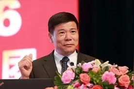 中国首位世界首富是他？财富一度高达50000亿，却只当8分钟视频封面