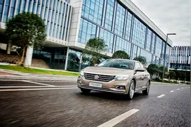 试驾大众新帕萨特280TSI 高级感如何 1.4T动力能否一战视频封面