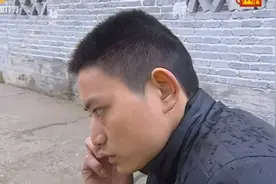 《纪录片》：九零后小萝莉和她的残疾男友视频封面