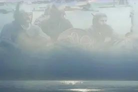 爱琴海出现海市蜃楼，千年前的古人在内走动，科学都至今无解视频封面