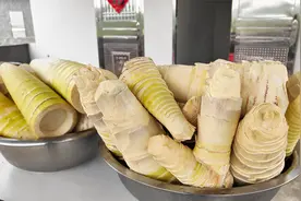 好吃竹笋干126元一斤，需要多少鲜笋才能做成，看看有赚吗视频封面