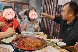 涡阳一15岁女孩失踪，被糊涂父子接回家做儿媳！视频封面