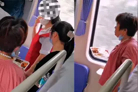 乘客质疑火车上盒饭是臭的？工作人员回复让人大跌眼镜！视频封面