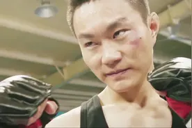当年那个《水浒少年》里的狗娃，功夫更厉害了，暴揍日本第一高手