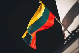 中国领土寸步不让！立陶宛有人窜访台湾，中方重拳出击，大快人心视频封面