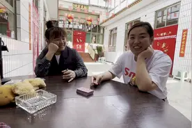 静静想在城里买处宅基地，300平60多万，和小姑子商量两家合伙买视频封面