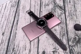 三星 Galaxy Watch 3开箱评测，颜值方面已不输苹果手表了视频封面