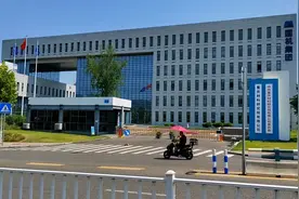 实拍重庆国机集团，在职员工达到10万人，一年营收超过5000亿视频封面