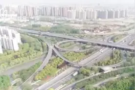 说走就走！坐着公交车旅游？沪苏浙三地的跨省公交专线正式开行！视频封面