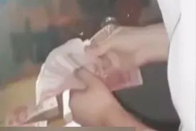 山西：运城一局长被纪委监委暗访 收受高档礼品 调查视频曝光！视频封面
