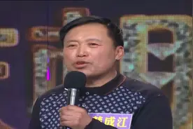 59岁未婚大叔来相亲，女嘉宾好奇连连追问原因丨相亲相爱视频封面