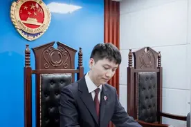 六旬老人工地打工为保饭碗办假身份证“减龄” 无锡检方：不起诉视频封面