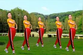 广场舞《爱情堡垒》你像花儿一样，美的让人沉醉，让我忘了我是谁视频封面