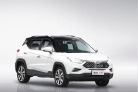 全面分析江淮瑞风S4的优缺点！看看在主持人的说法！