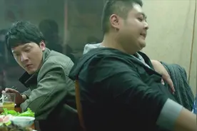我想和你好好的：吃火锅因座位问题，给大胖一顿暴打，做人别太狂视频封面