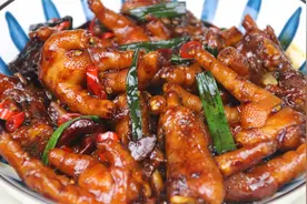 怪不得饭店的五香卤鸡爪这么好吃，大厨教你详细做法，学会去摆摊视频封面