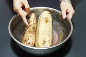 莲藕吃不完难保存？教你土方法，存放一个月都不会坏，太实用了视频封面