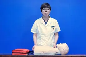 【儿科医生说】自动体外心脏除颤仪（AED）及其使用视频封面