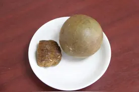声音嘶哑，不要怕，牢记1款药材泡茶，清嗓利咽，声音洪亮健康！视频封面