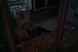 土耳其传统沐浴，女技师贴心搓背，外国小哥直呼太舒服视频封面