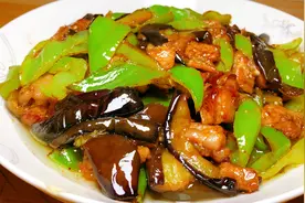 爱吃茄子的来口福了，教你做茄子炒肉片，不用过油一点都不腻视频封面