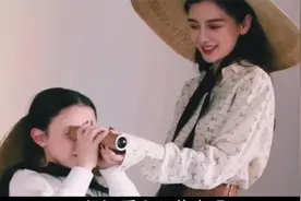 杨颖说直言：爱情就应该明码标价，注意她的反应，让黄晓明都懵了视频封面