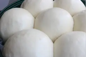 蒸馒头不用提前发面，教你馒头店不外传秘方，雪白暄软香甜又劲道视频封面