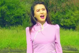 草原天籁，一首《蓝天的诗》歌声飘过大草原，美极了！视频封面