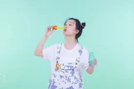 幼儿园小班经典游戏《吹泡泡》教会孩子识大小视频封面
