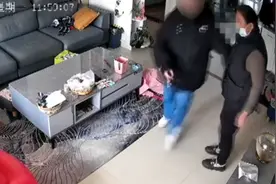山东一初中女生放学回家遇陌生女子入室盗窃，将其拽到监控下露脸视频封面