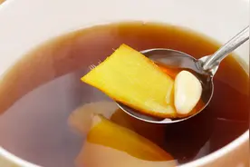 风寒感冒不要怕，牢记这碗汤，坚持睡前喝，比吃药效果好视频封面
