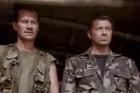 经营雇佣兵：经典枪战雇佣兵身陷越南营地 炸毁仓库 值得一看视频封面