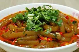 湖南人最爱吃的魔芋豆腐，教你最正宗的做法，酸辣爽口好吃又下饭视频封面