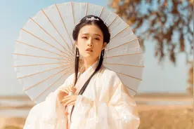 为什么大多数女生皮肤摸起来都是软软的视频封面