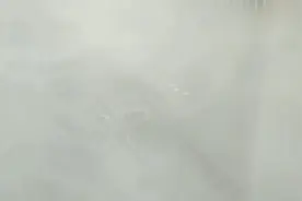 成都大雾堪比寂静岭，拍摄者：能见度不足百米