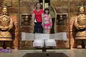 闯关：胡可你这演技浮夸了！麦咭要报仇了，把胡可绑成木乃伊！视频封面