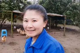 农村妹子：教你1招简单又实用的，对付母鸡抱窝的方法2视频封面