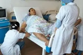 江苏小伙在柬埔寨被抽血致病危，现状曝光：只能靠输血维持生命视频封面