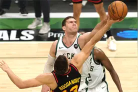 NBA集锦：统治内线！大洛佩兹33分7篮板2抢断4封盖带队拿下天王山视频封面