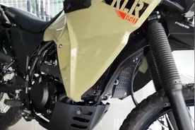 川崎越野拉力王摩托车，造型犀利，前后碟刹配ABS，进藏利器视频封面