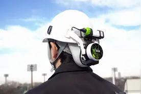 日本人发明空调安全帽，烈日下干活都不会流汗，建筑工人的福音！视频封面