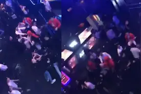 广西玉林一酒吧内突发群架，十几人殴斗厮打，现场一片混乱视频封面