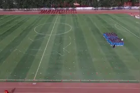 德州一小学春季运动会开幕式“花式告白” 献礼建党100周年视频封面