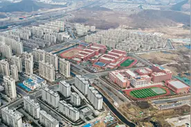 一年四次规划，南京紫核曾经有多牛？视频封面