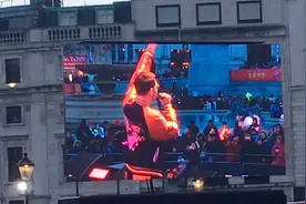 英国小伙唱《生僻字》歌庆祝中国春节受追捧   视频封面