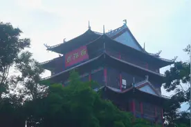 宜昌嫘祖庙票价30块每人，太贵了吧！不过有免费的方法，超简单视频封面
