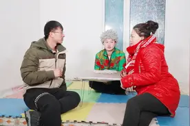 搞笑剧：丈母娘出上联：八戒洗澡猪下水，没想女婿的下联更有才